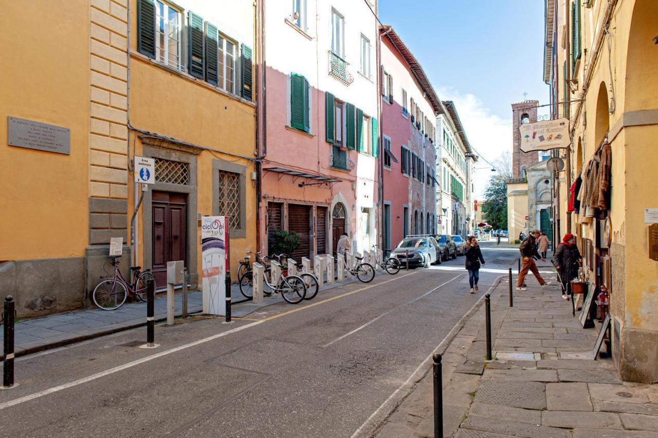 A Due Passi Dal Centro Apartman Pisa Kültér fotó
